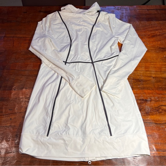 Athleta Spinnaker Sun White Zip-Up Jacket - Picture 6 of 6